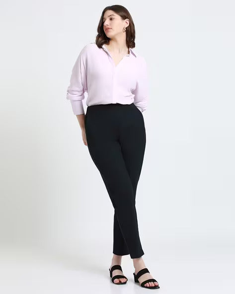 Gizem Regular Fit Solid Casual Shirt