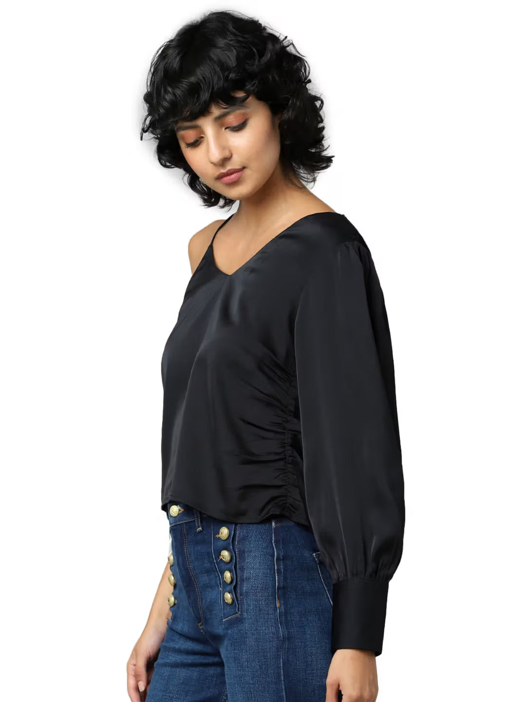 Gizem Sleek Solid Black Top