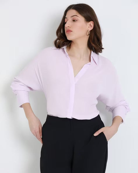 Gizem Regular Fit Solid Casual Shirt