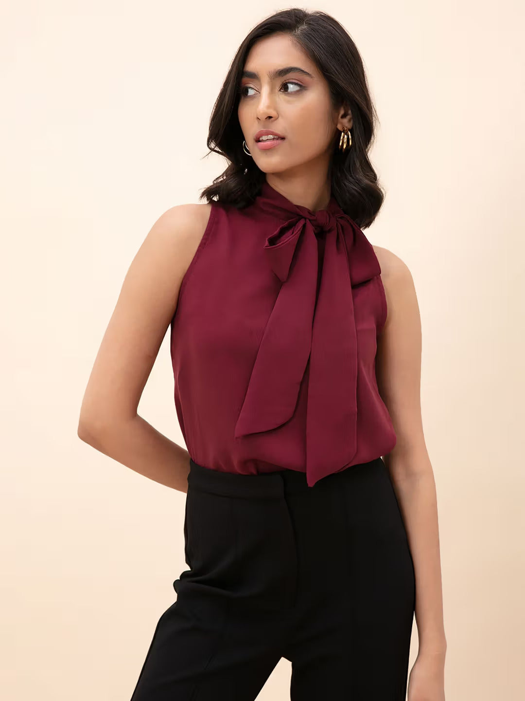 Gizem Maroon Solid Bow Sleeveless High Neck Top